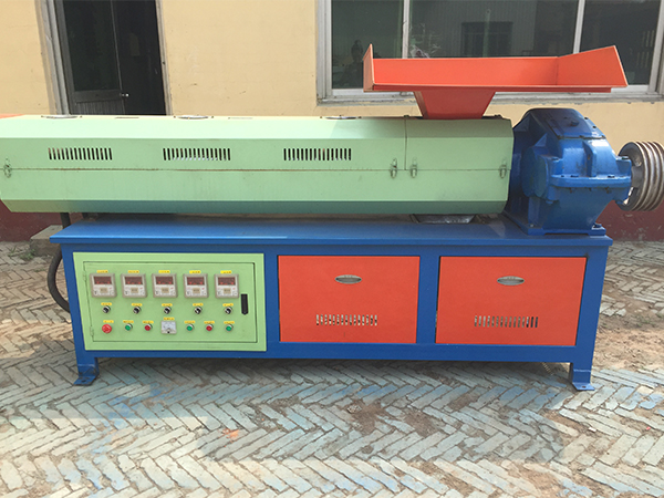 造粒机使用时注意事项